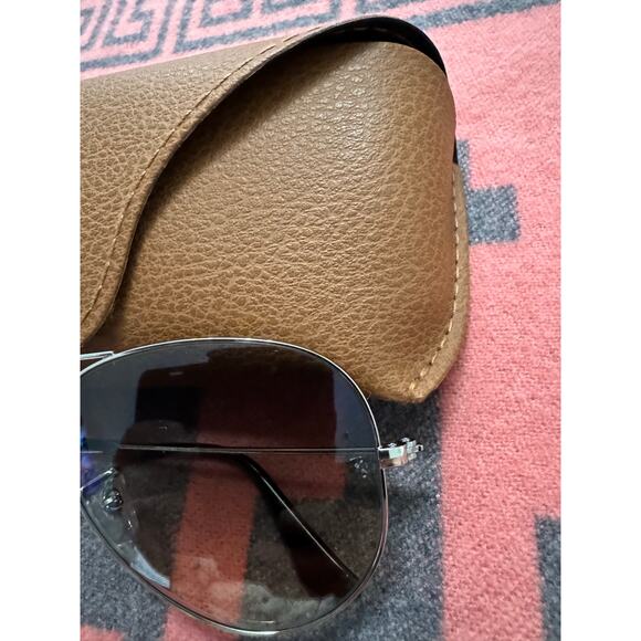 Ray Ban AVIATOR GRADIENT Sunglases - Picture 3 of 5